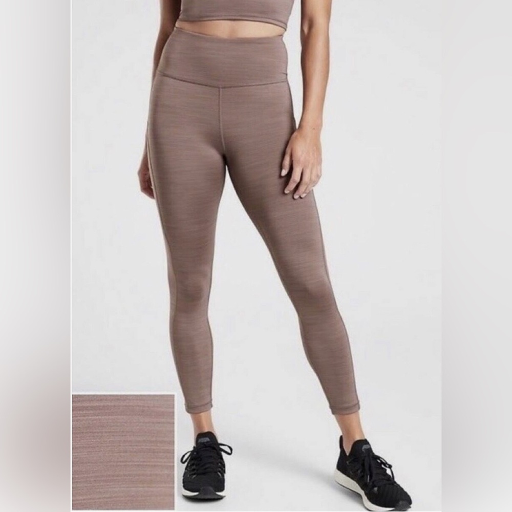 Athleta Women's Size Small Ultimate Stash Pocket 7/8 Tight 599739-01